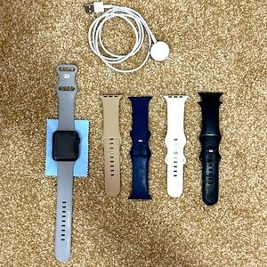 PERFECT GIFT Apple Watch Series 2 (42mm) ⌚️ + 5 Bands and Charging Wire (BUNDLE)